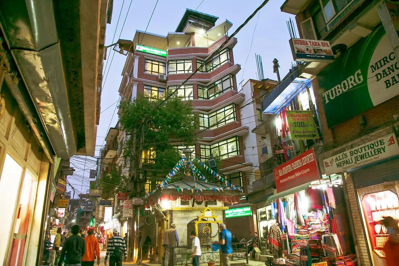 Sakura Boutique Hotel Kathmandu 3*,